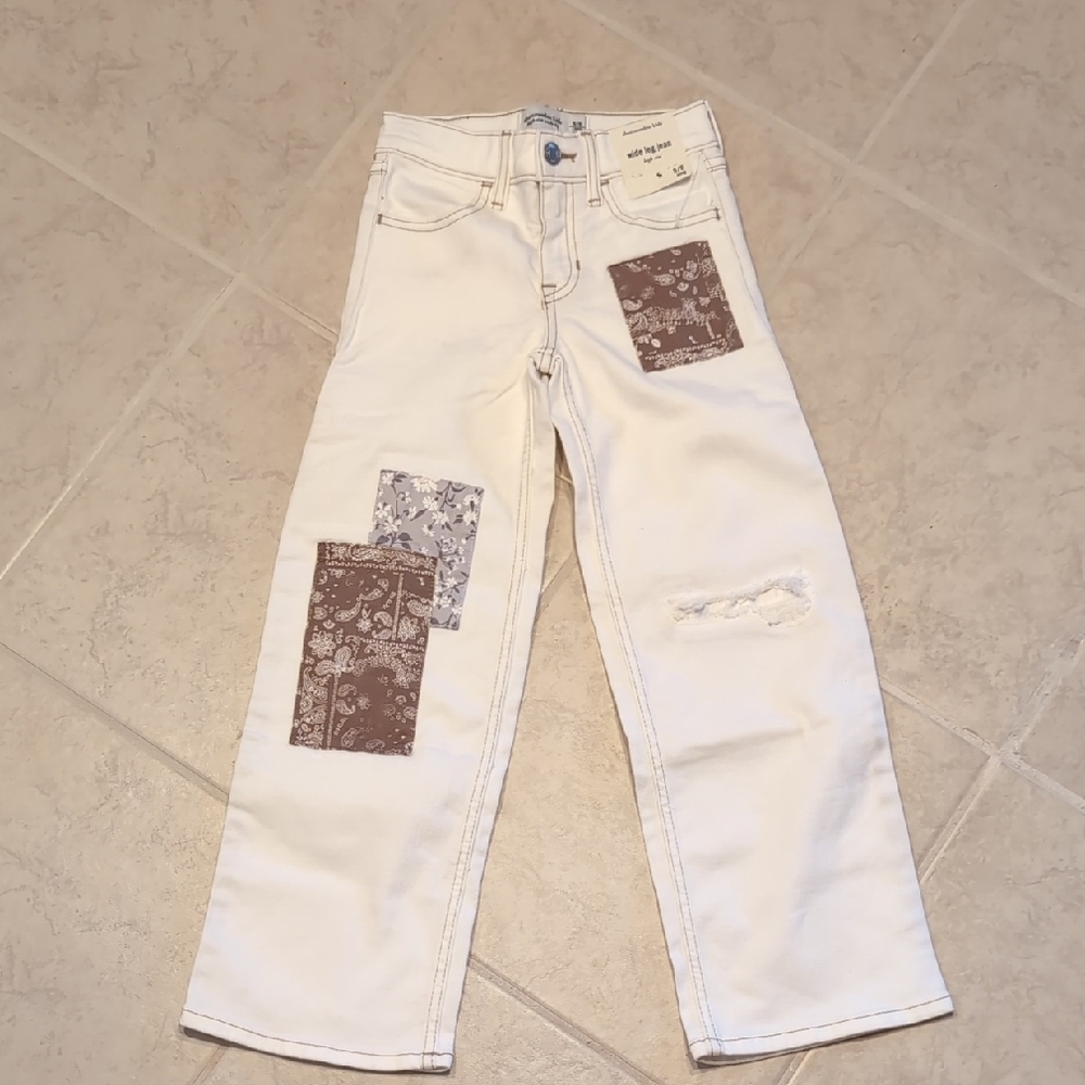 Abercrombie Kids NWT High Rise Wide Leg White Jean 5/6 Long